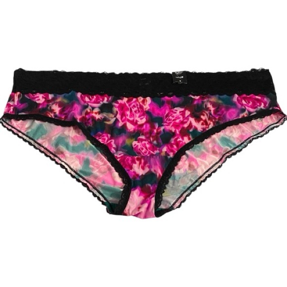 torrid Other - NWT Torrid Lace Floral Hipster Panty, Sz 4, 4x, Mid rise, Roses, Stretchy